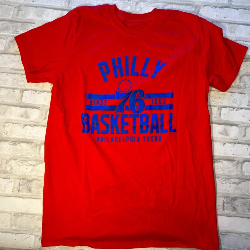 Philadelphia 76ers shirt